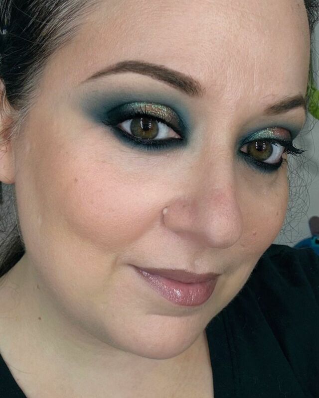 Trucco in toni gioiello con la Vintage palette di @ctr_italia